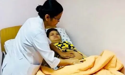 Bất chấp nguy hiểm, người phụ nữ bị liệt tứ chi vẫn mang bầu và sinh con thành công